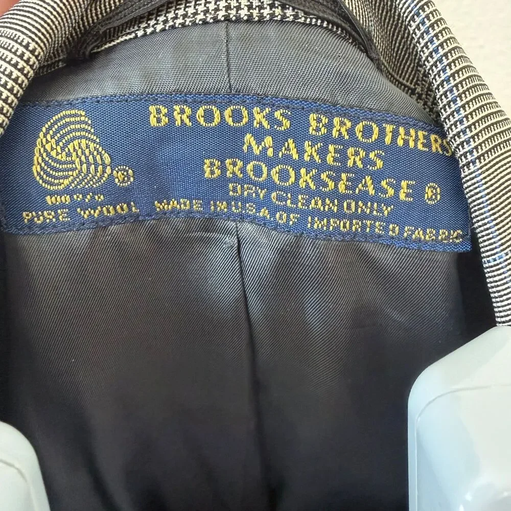 Brooks Brothers Makers Blazer 46L Gray Plaid Pure Wool USA Brooksflax Two Button
